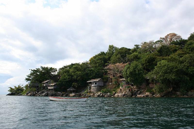 imageB003.jpg - Mayoka Village