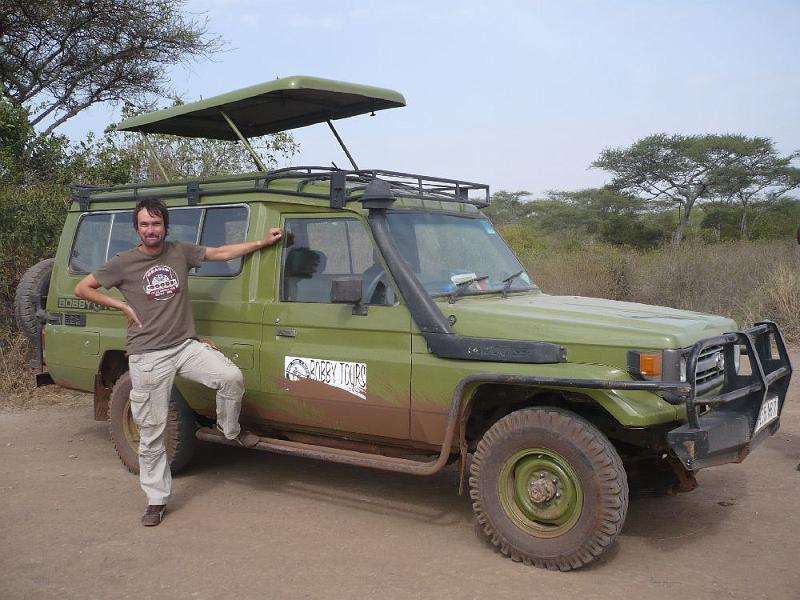 tansC001B.jpg - unser Safarifahrzeug für uns 4 Touristen, 1 Koch und 1 Guide